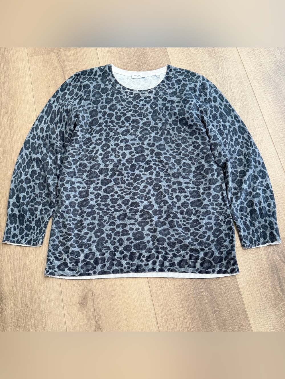 Equipment Femme Cotton Cashmere Leopard Print Pullover Sweater Large Black Gray
